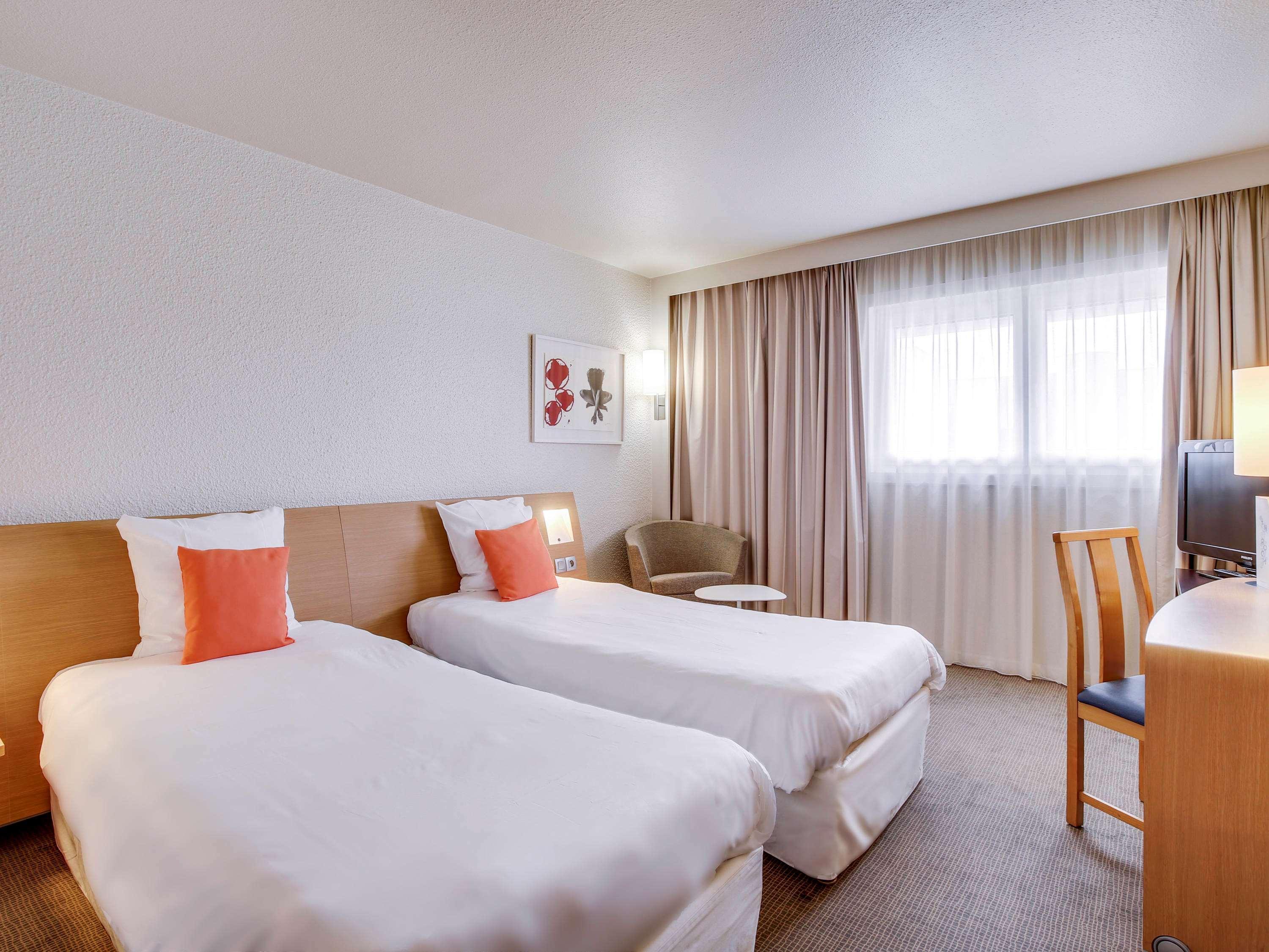 Novotel Poissy Orgeval מראה חיצוני תמונה