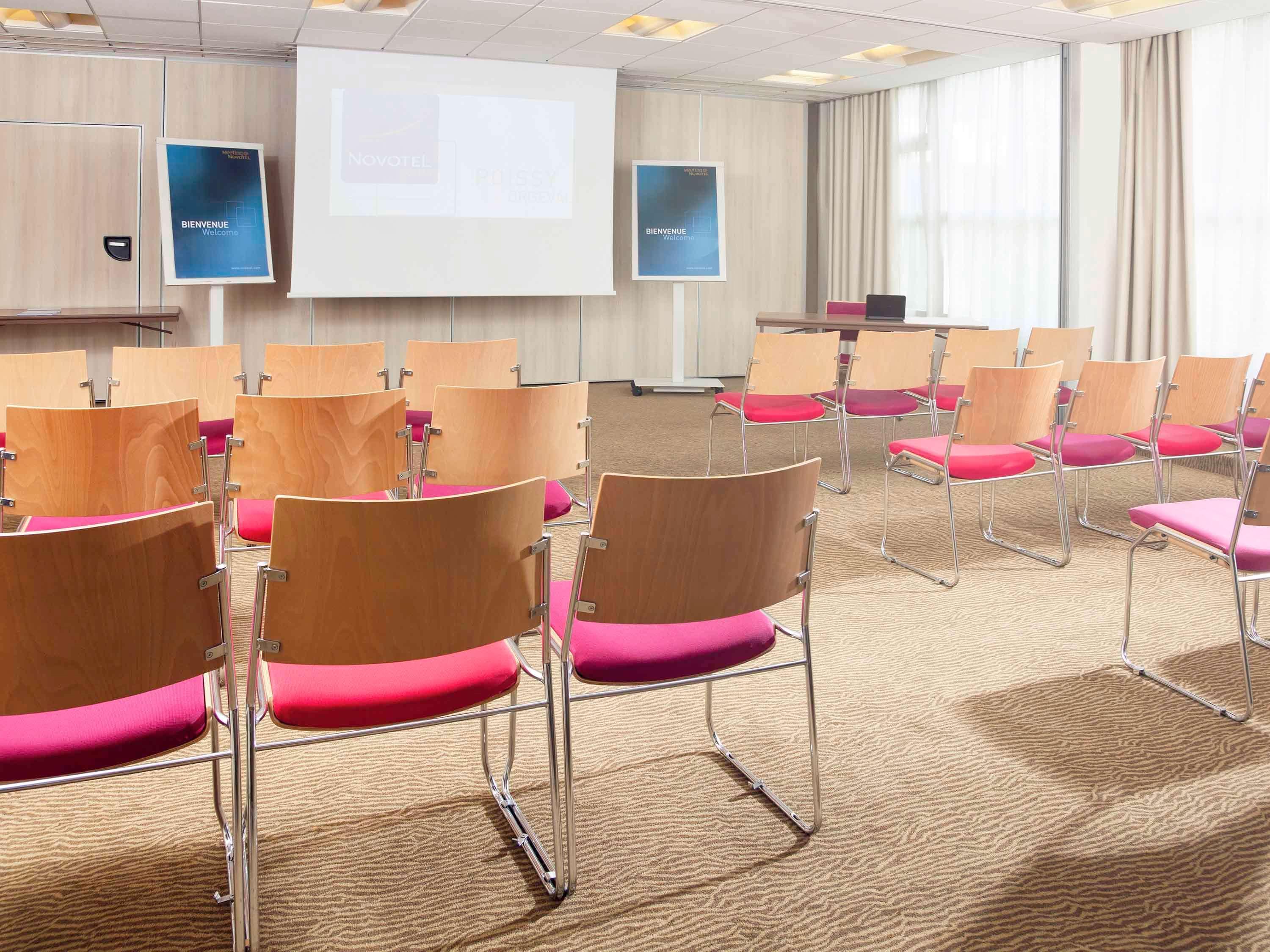 Novotel Poissy Orgeval מראה חיצוני תמונה